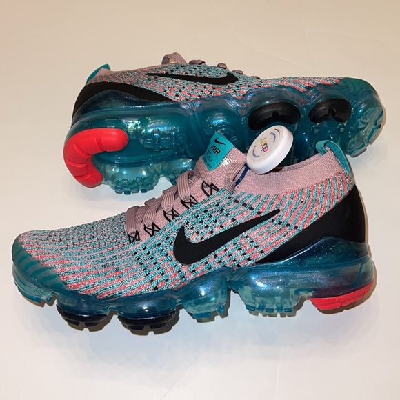 🖤SOLD🖤 NWT Nike Air VaporMax south beach - Picture 5 of 10